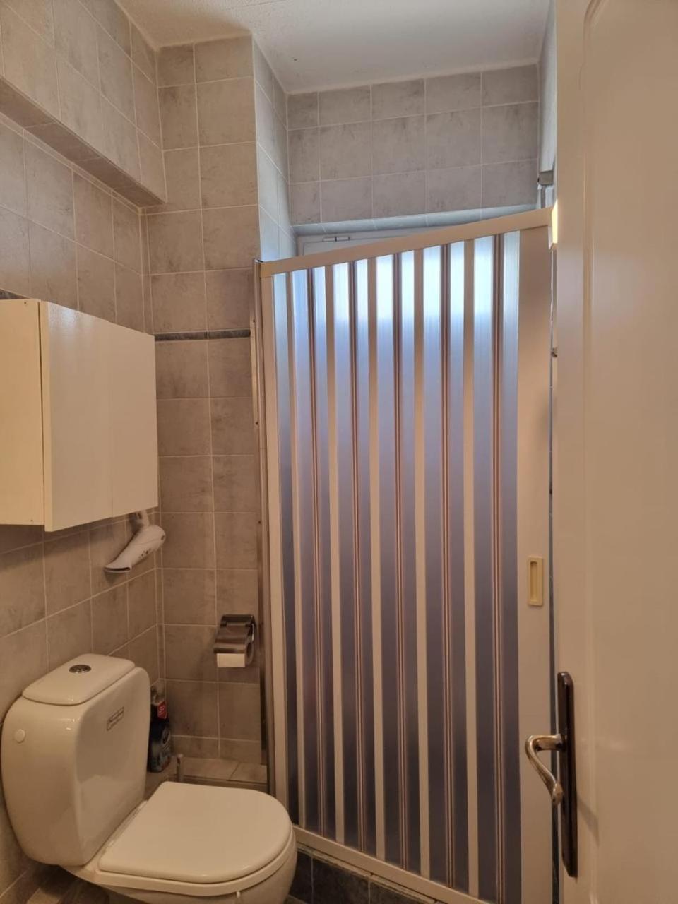 Atlas Apartment With Private Beach And Seaview Blue Лутракі Екстер'єр фото